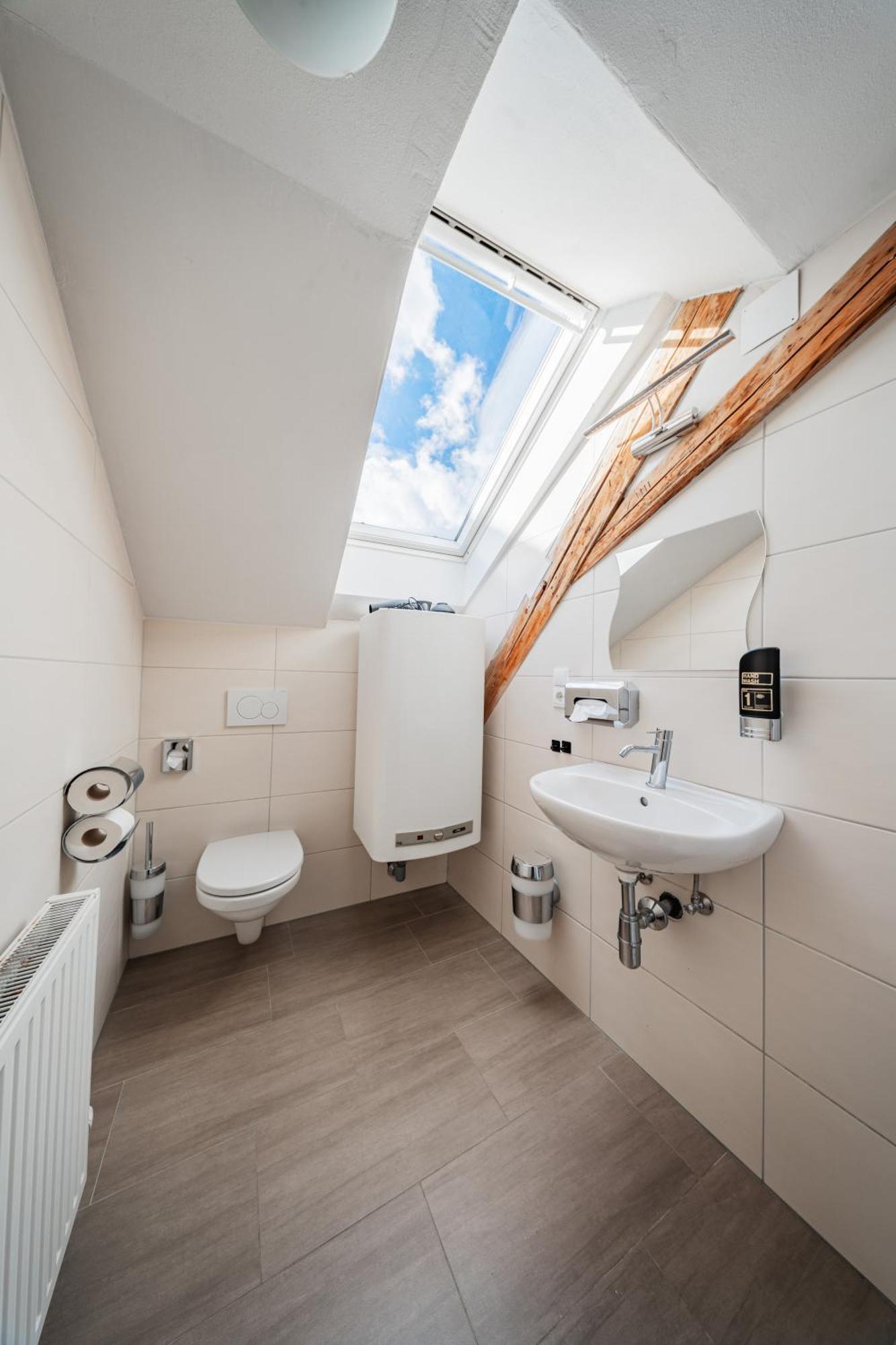 Studio mit Bergblick