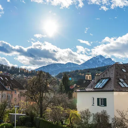 Innsbruck City Chalet-3